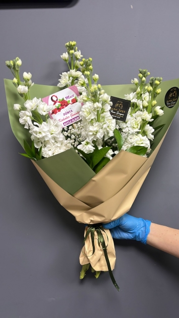 ithal beyaz şebboy buketı