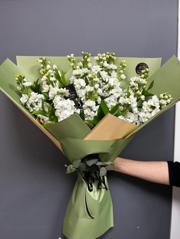 BEYAZ ŞEBBOY BUKETİ