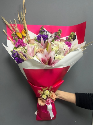 İTHAL KAZABLANKA ANASTASYA ŞEBBOY GÜL BUKETİ